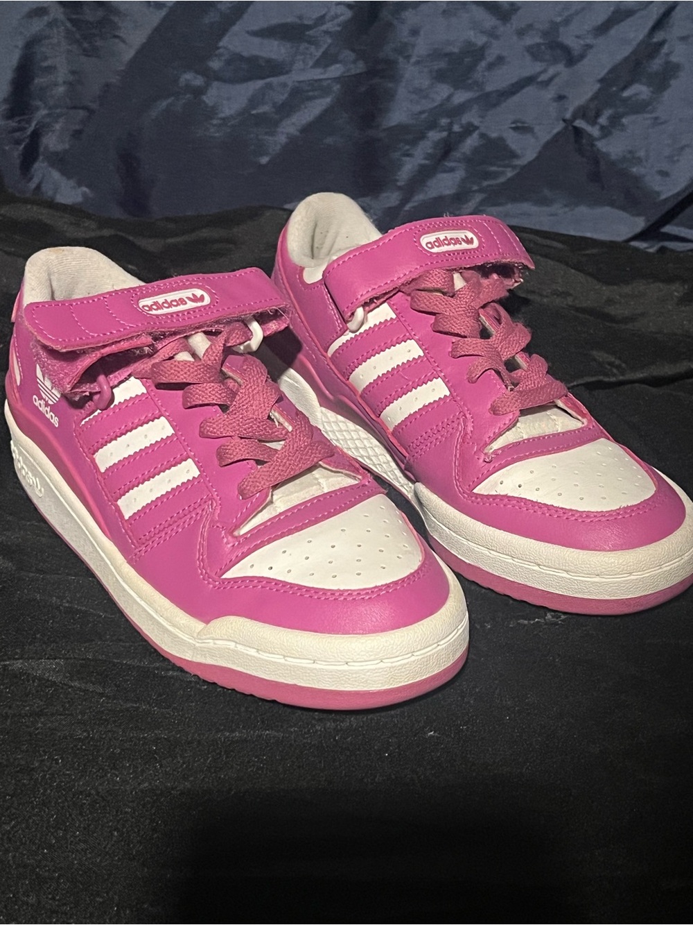 Adidas forums lilac and White Low-Top Sneakers size 7 men’s / 8.5 women’s